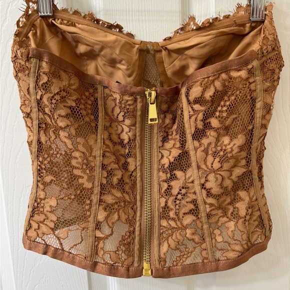 Express Allover Lace Strapless Corset Bustier Tube Top Sz 2 - Picture 2 of 4